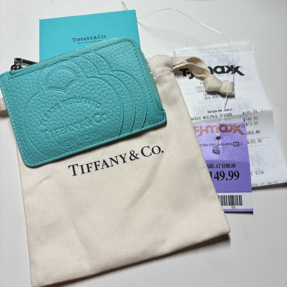 Tiffany & Co. Turquoise Pebbled Leather Zip Card Case